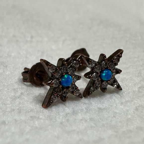 The Opal Eyes Earrings Taylor Swift - Picture 11 of 11